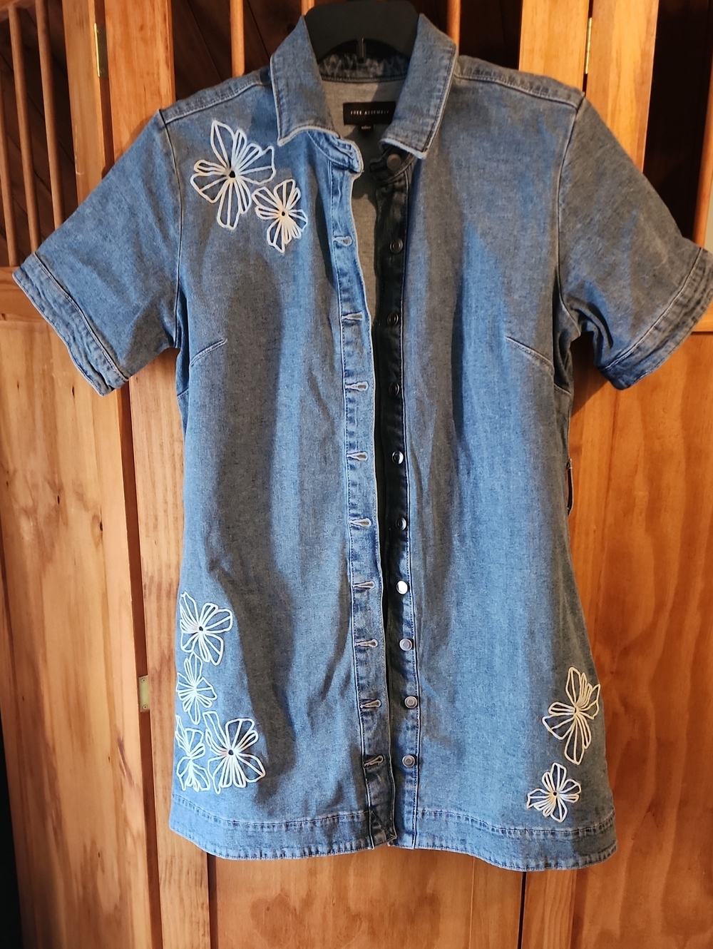 Women’s Blue Denim Button-Down Shirt Dress with White Floral Embroidery